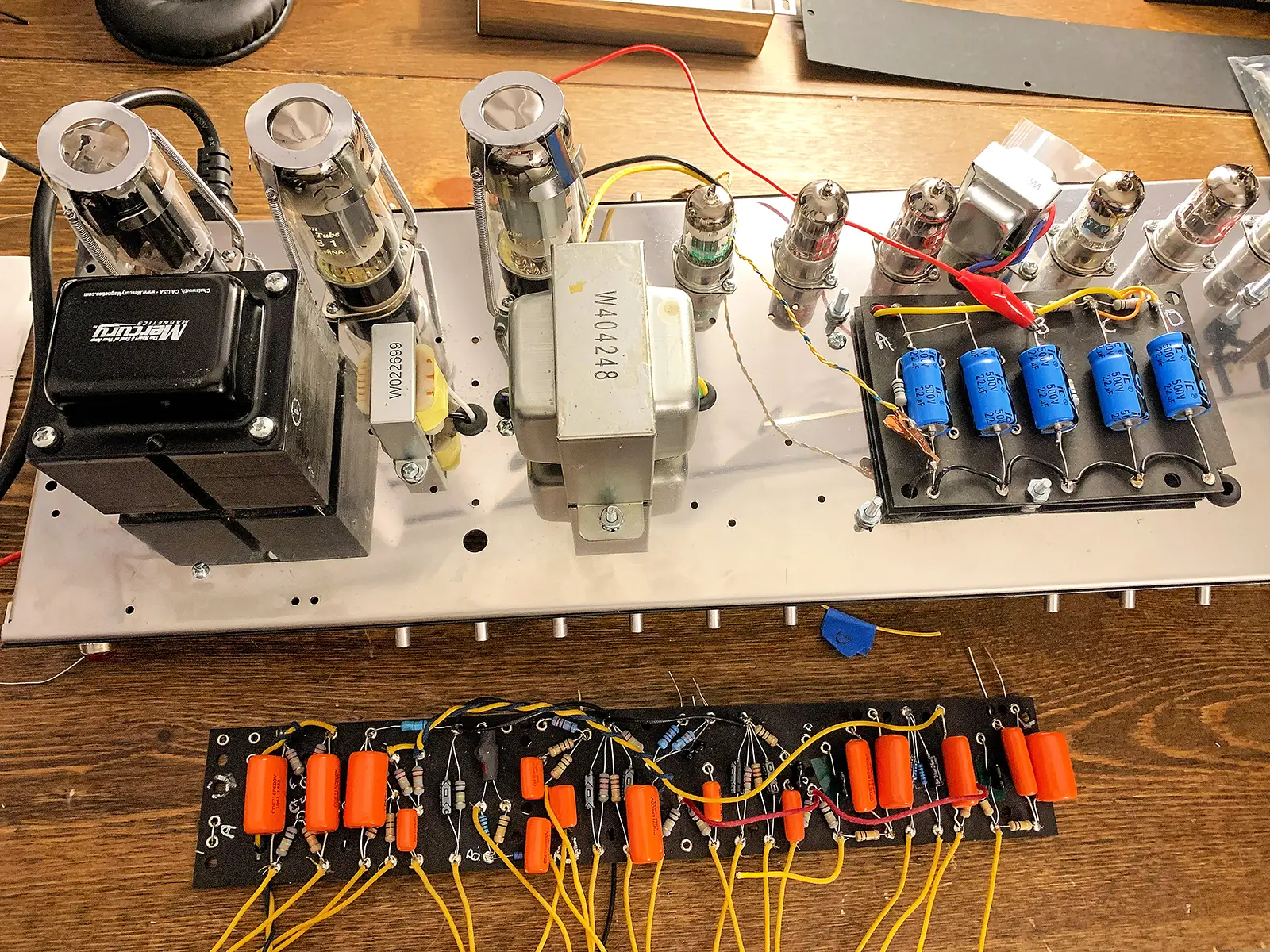 1965 Deluxe Reverb High Power Guitar Amp Build by Sean Rose