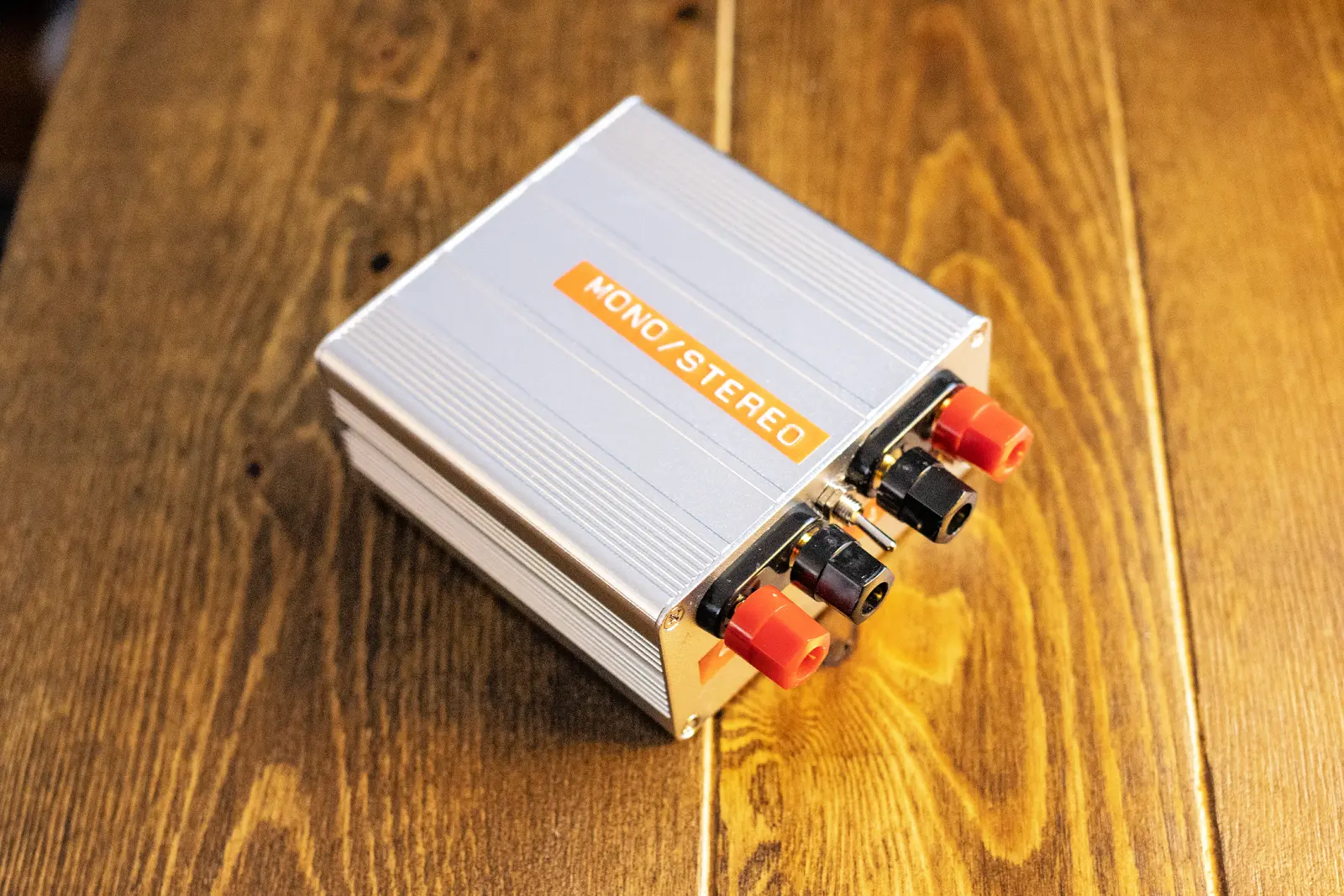 Switchable Mono-Stereo Amplifier Load Box Build by Sean Rose