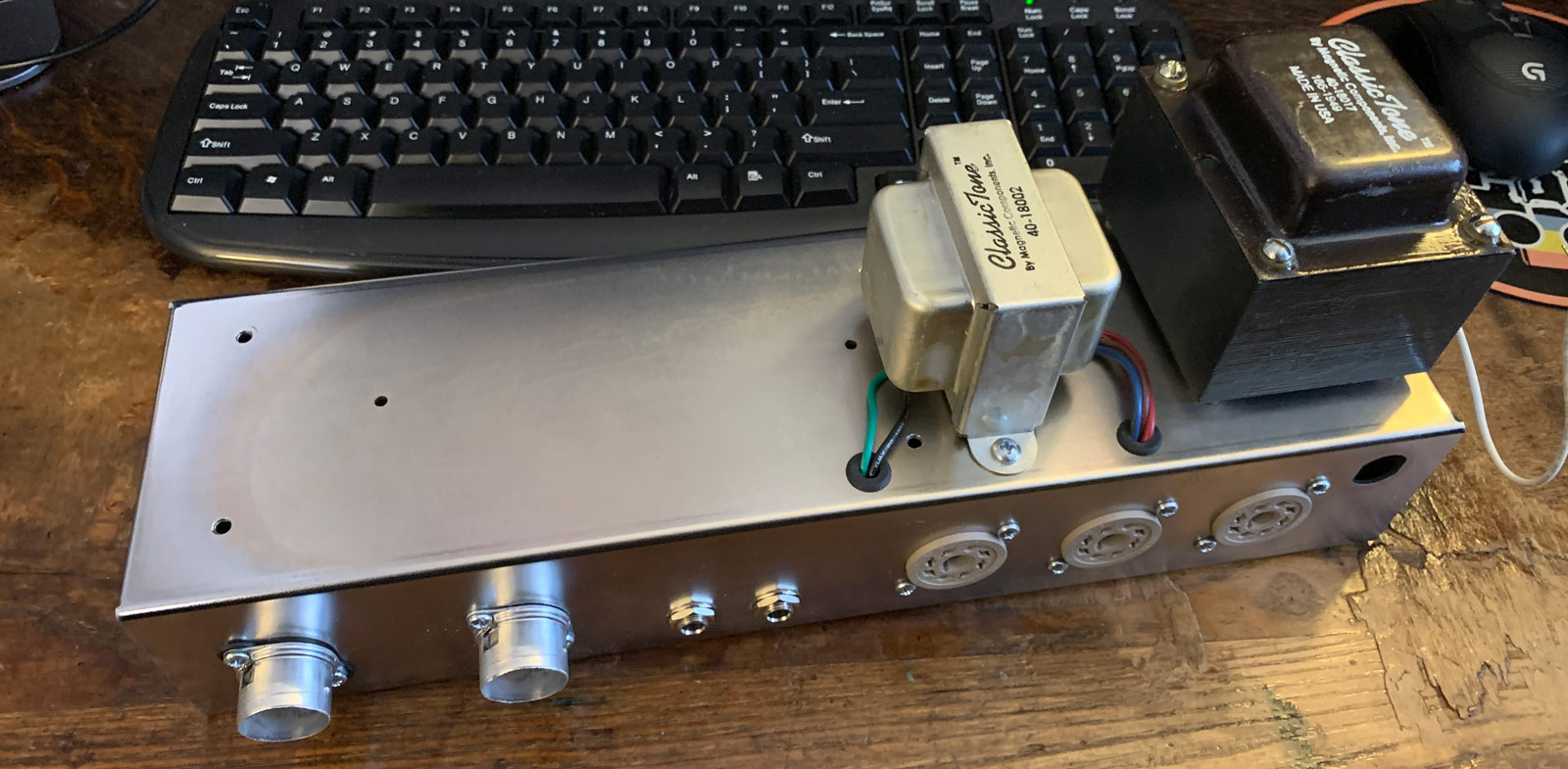 1957 Tweed Deluxe Guitar Amp Build by Sean Rose
