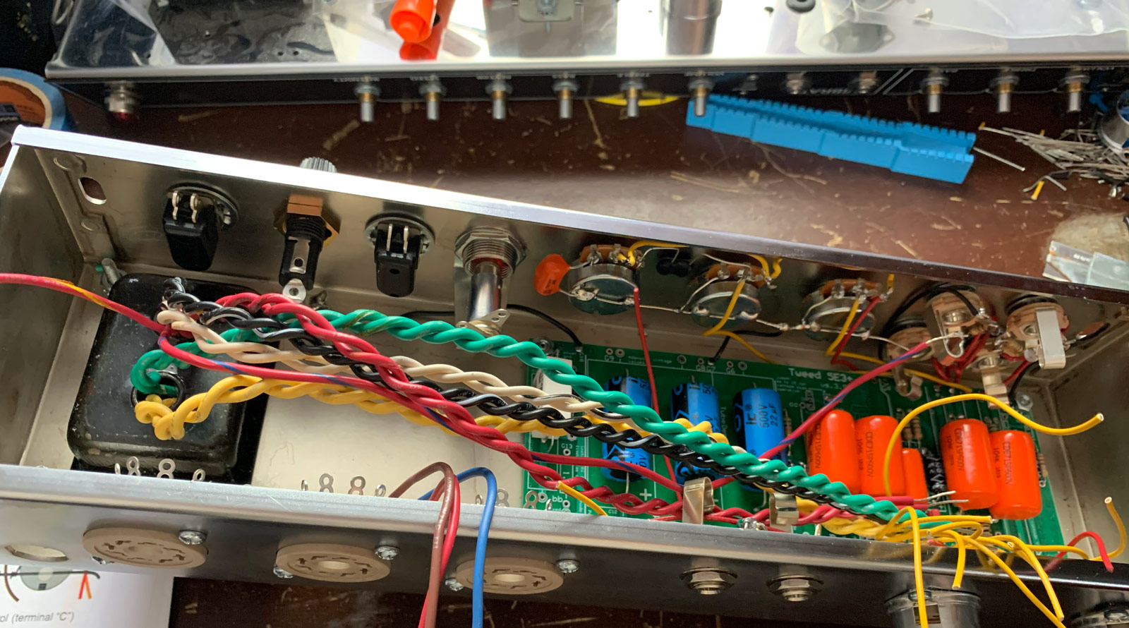 1957 Tweed Deluxe Guitar Amp Build by Sean Rose