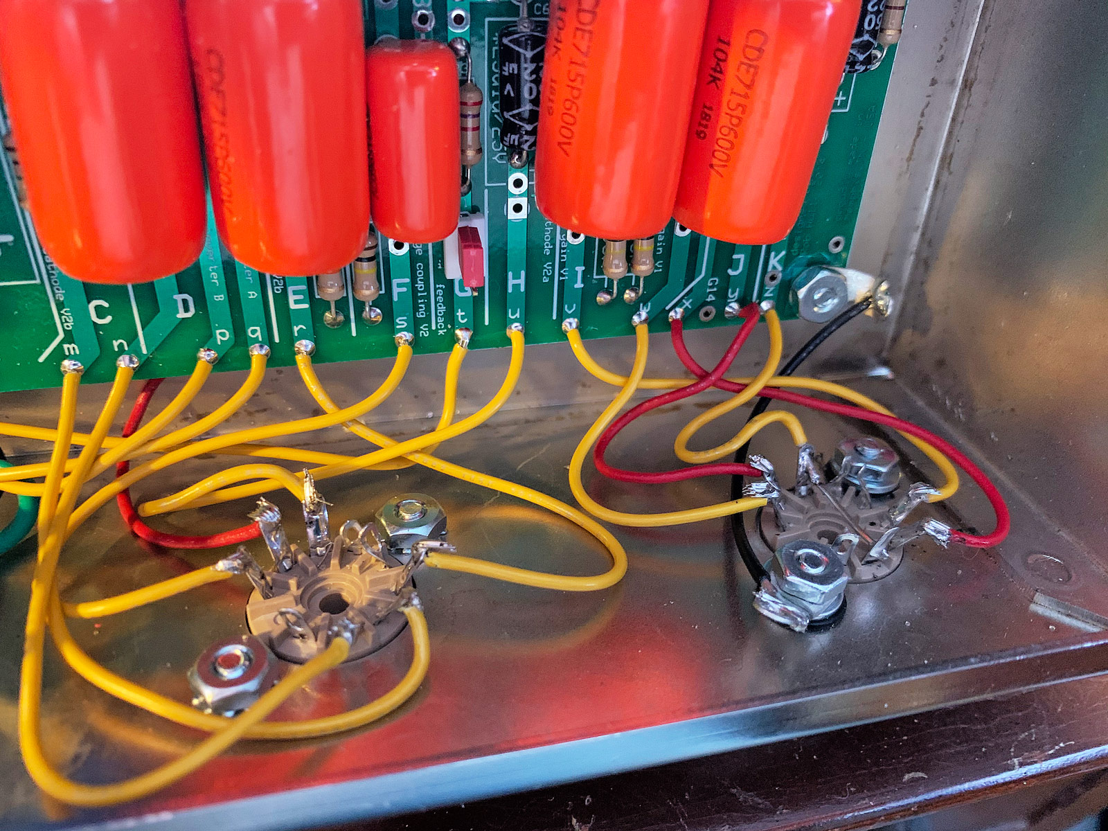 1957 Tweed Deluxe Guitar Amp Build by Sean Rose