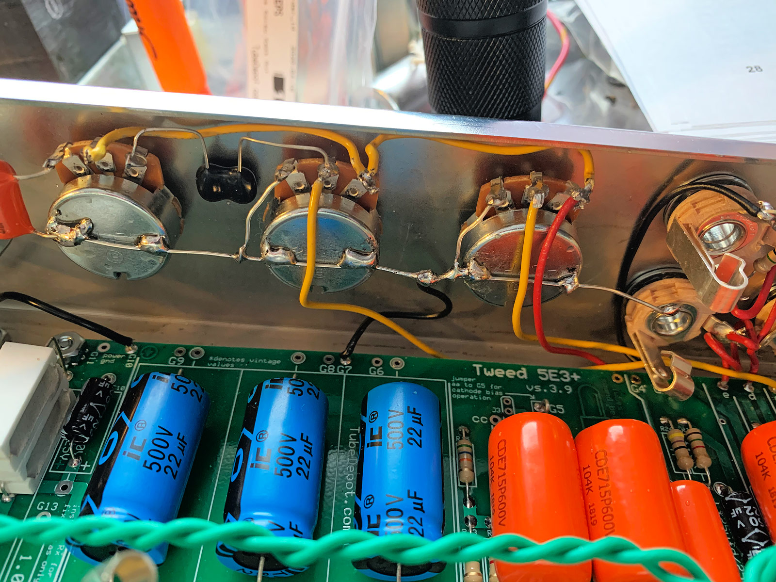 1957 Tweed Deluxe Guitar Amp Build by Sean Rose