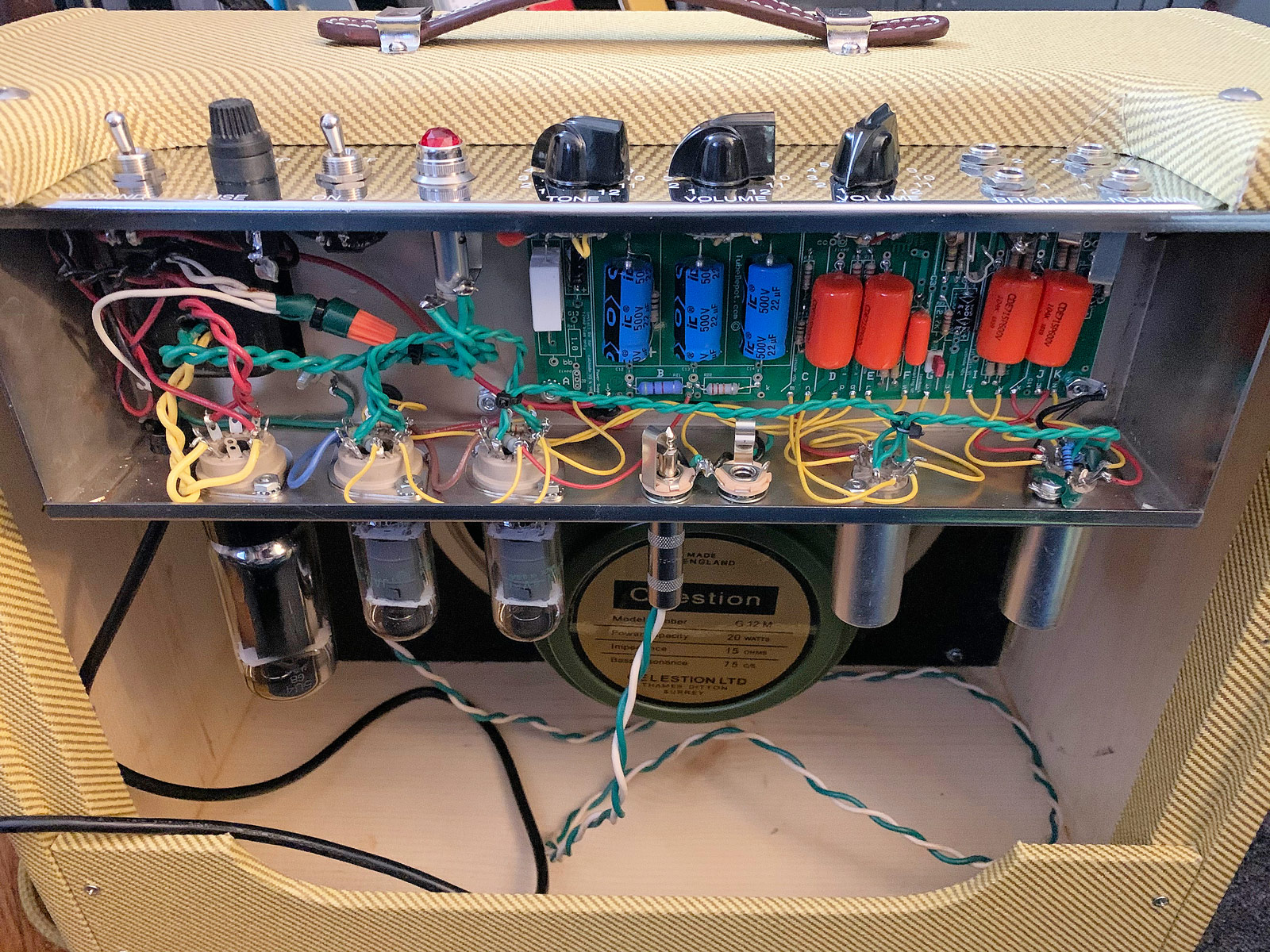 1957 Tweed Deluxe Guitar Amp Build by Sean Rose