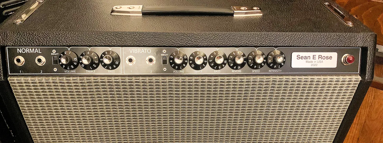 Made In USA 1965 Deluxe Reverb High Power Guitar Amp Build | SeanRose.com