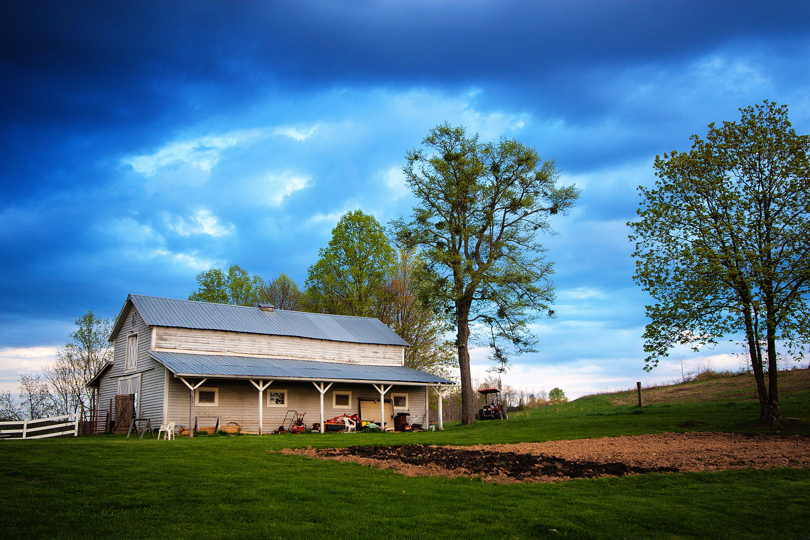 Old farm scene in Putnam County WV - Landscape Photography | SeanRose.com