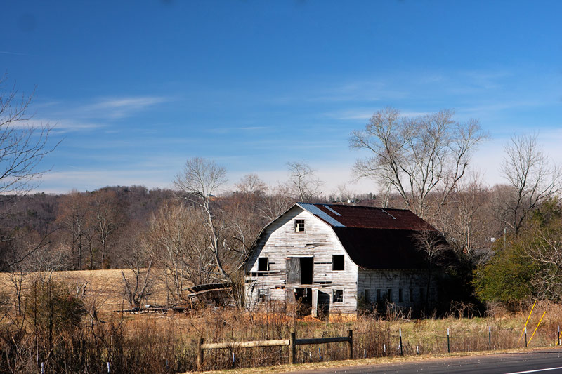 Old farmouse leaving North Wilkesboro NC - Landscape Photography | SeanRose.com