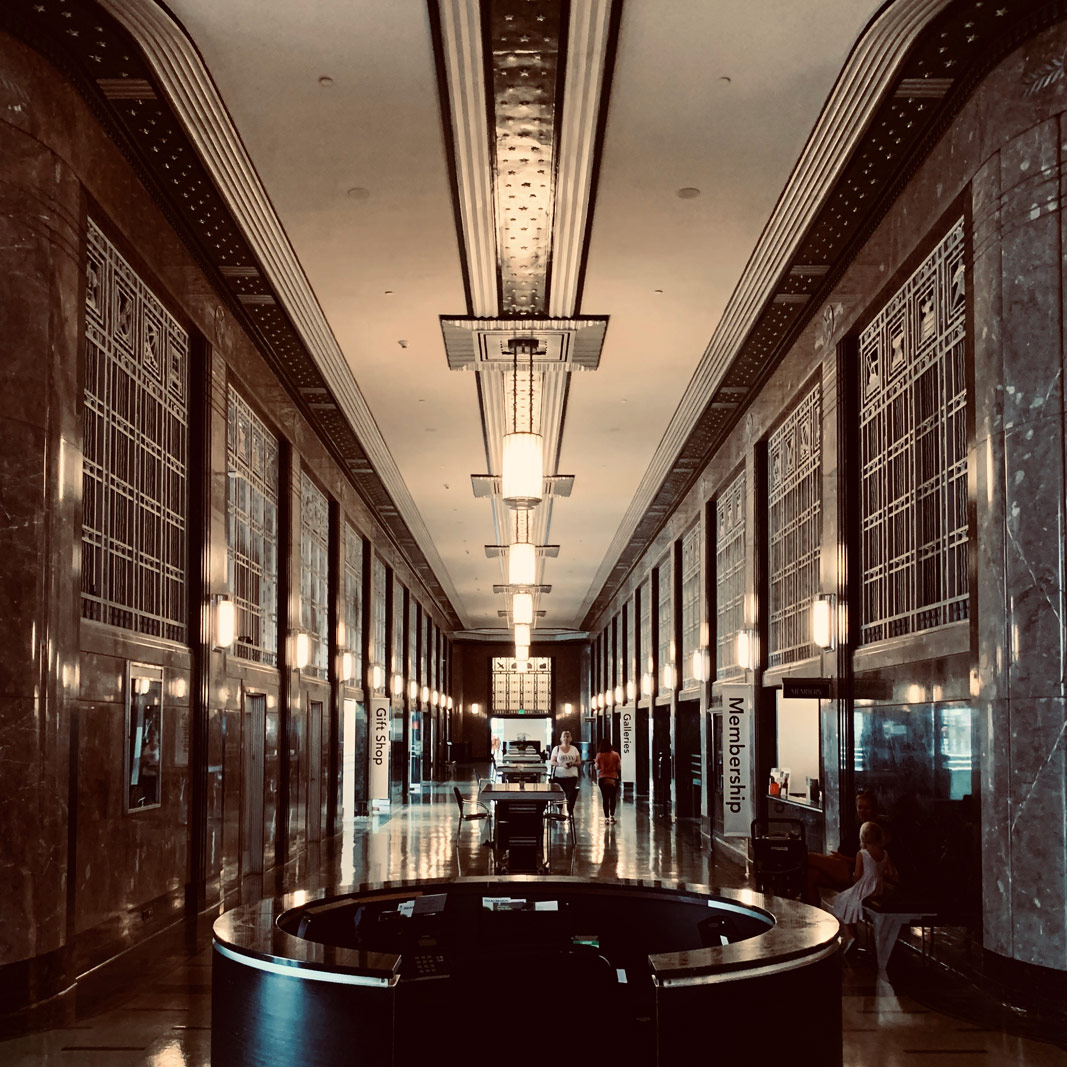 Art Deco Nashville TN. #ShotOniPhone Photography | SeanRose.com